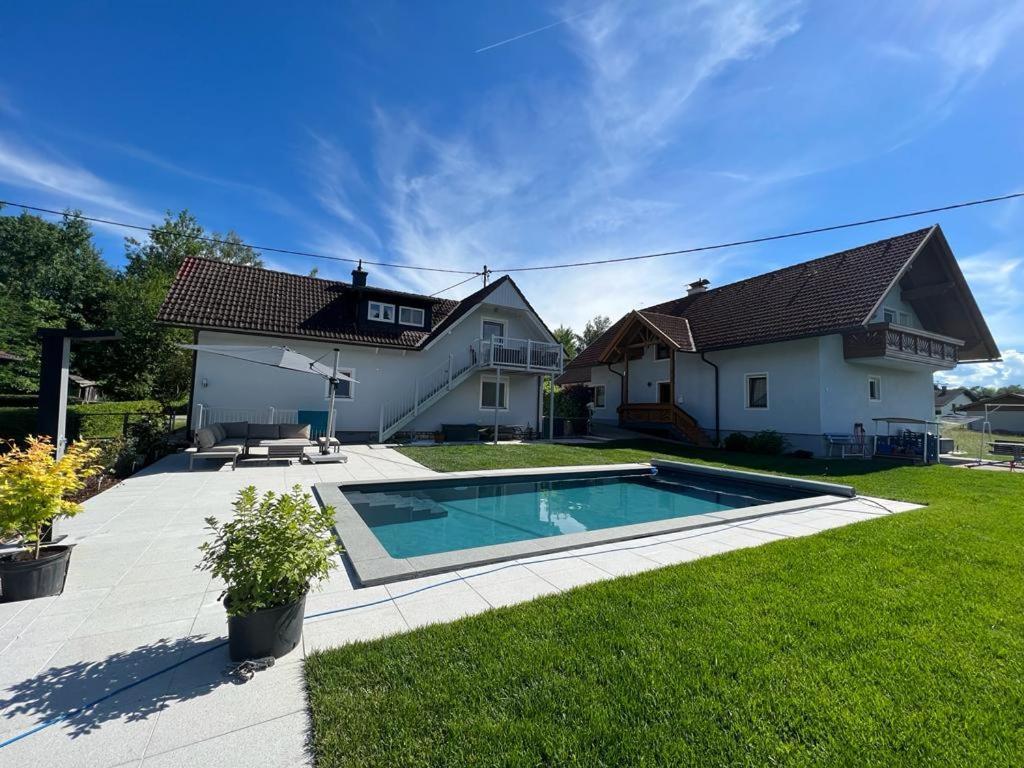 Ferienwohnung Ramsbacher Velden am Woerthersee Luaran gambar